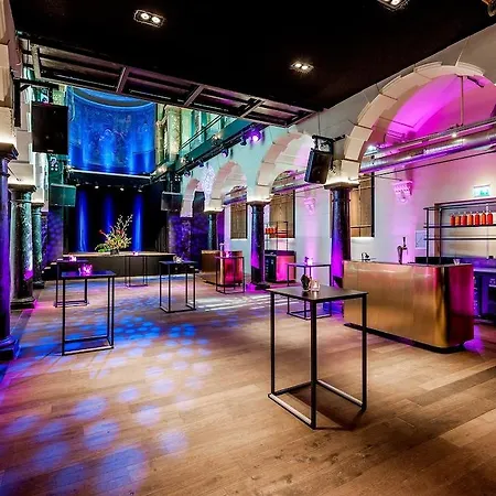 Arena Hotel