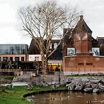 Hotel Arena 4*